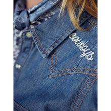 Load image into Gallery viewer, Wrangler Womens Denim Pearl Snap with Design