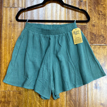 Load image into Gallery viewer, Linen Flowy Short