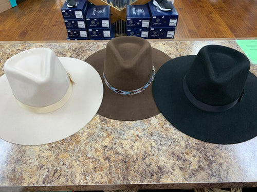 Twister Pinch Front Felt Hats