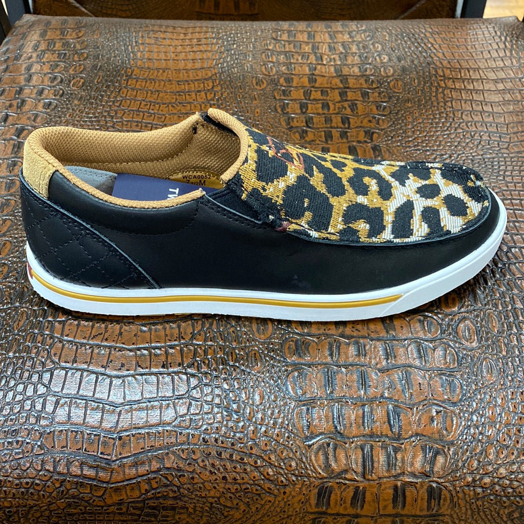 Twisted X Slip On Kicks