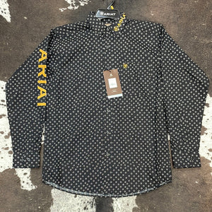 Men’s Ariat Conor Black Button Up