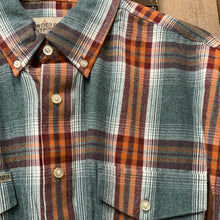 Load image into Gallery viewer, Men&#39;s Powder River Green Plaid LS Button Down
