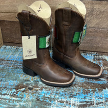 Load image into Gallery viewer, Boys Orgullo Mexicano Ariat Boot