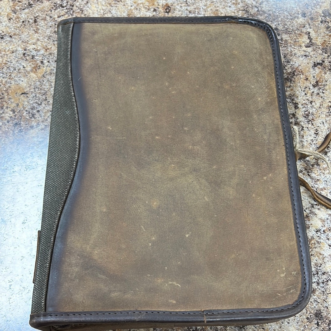 STS Dark Canvas Binder