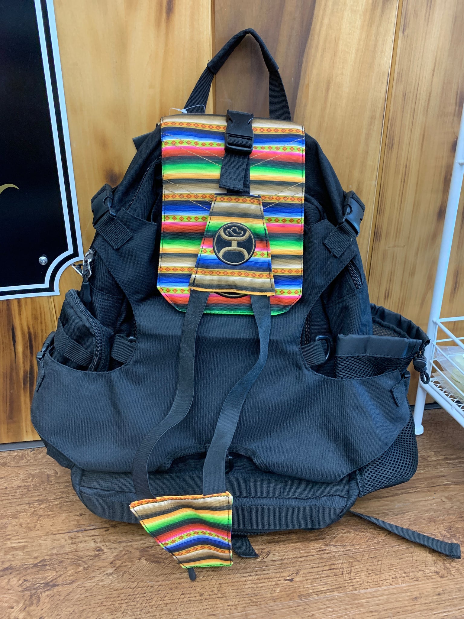 Hooey MULE BLK/SERAPE BACKPACK – Rustic Soul