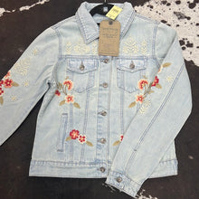 Load image into Gallery viewer, Women’s Stetson Floral Denim Jacket