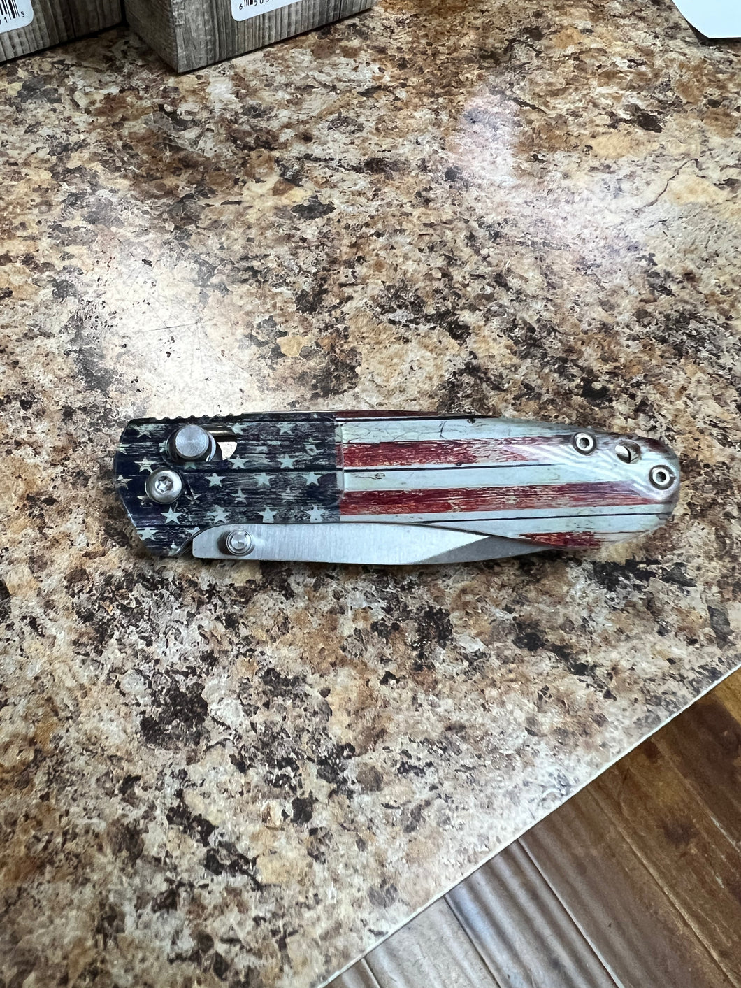 Whiskey Bent Patriot Catch Pin Lock Knife