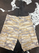 Load image into Gallery viewer, Men’s “The Hybrid” Hooey Shorts