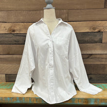 Load image into Gallery viewer, Button Up Shirts