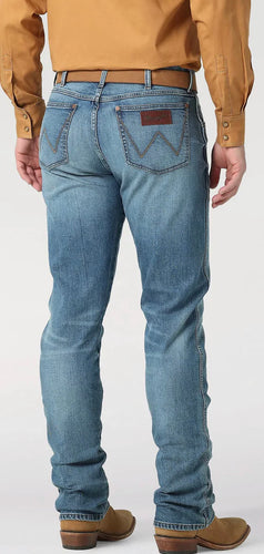 Wrangler Men's Retro Slim Straight