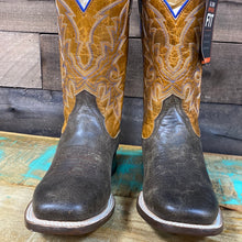 Load image into Gallery viewer, Big Kids Timeless Special Vintage Brown Leather Vamp Boot.