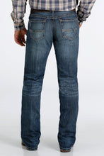 Load image into Gallery viewer, Men&#39;s Ian Cinch Jeans